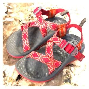 Little girls Chacos size 1